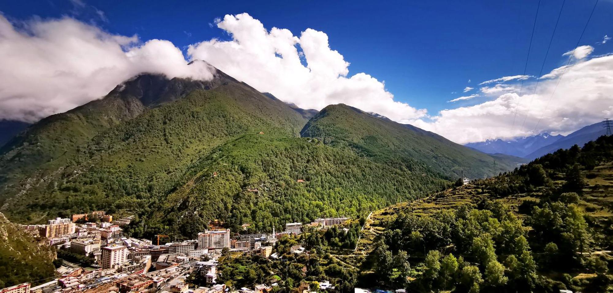 Kangding Guozhuang Nan Wu Hao Boutique Inn Exteriör bild