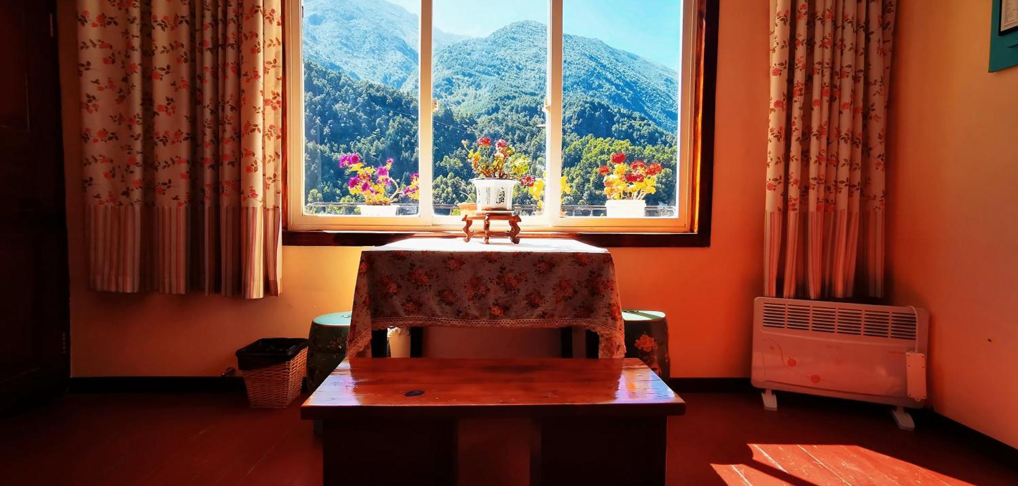 Kangding Guozhuang Nan Wu Hao Boutique Inn Exteriör bild