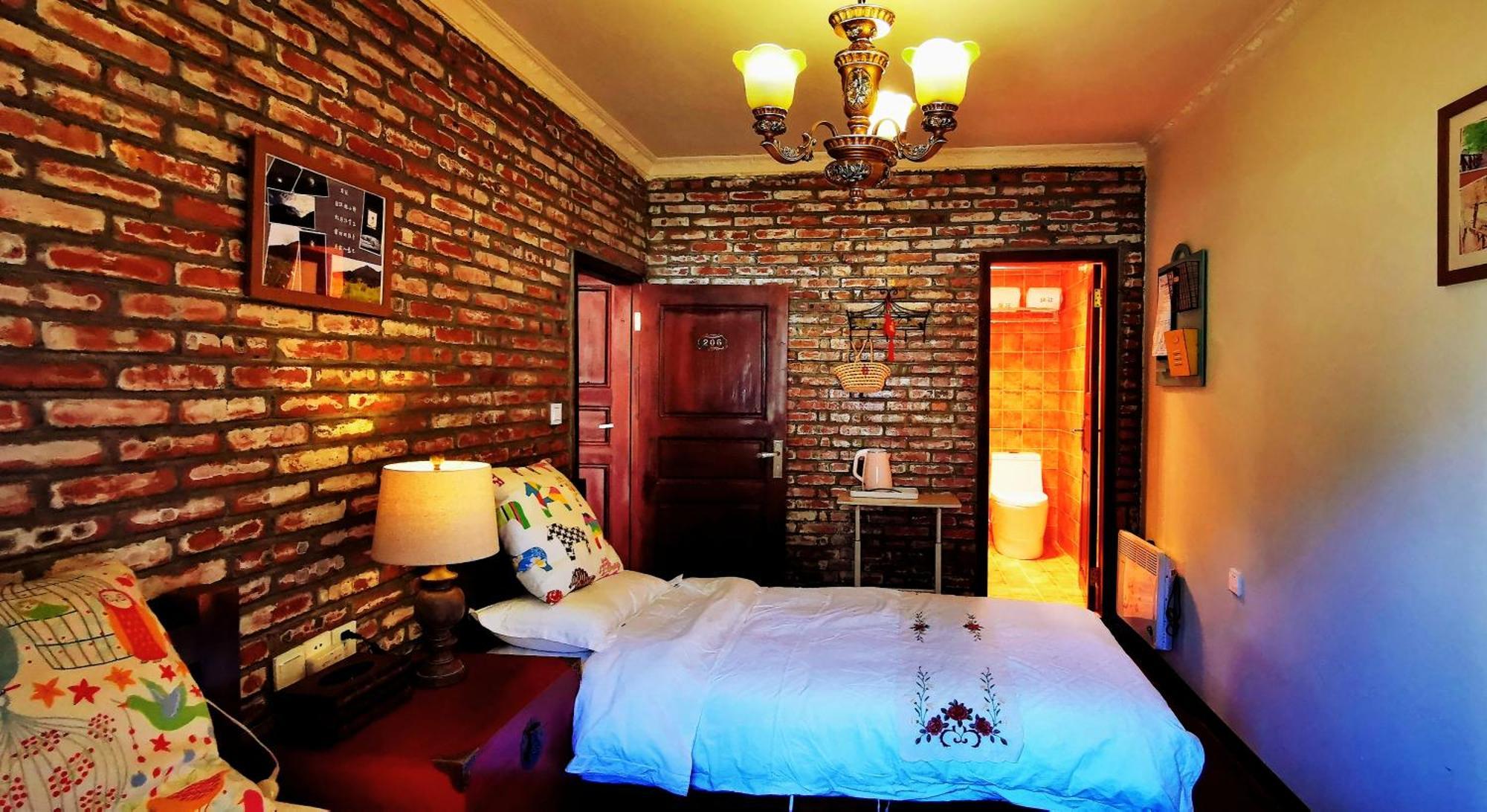 Kangding Guozhuang Nan Wu Hao Boutique Inn Exteriör bild