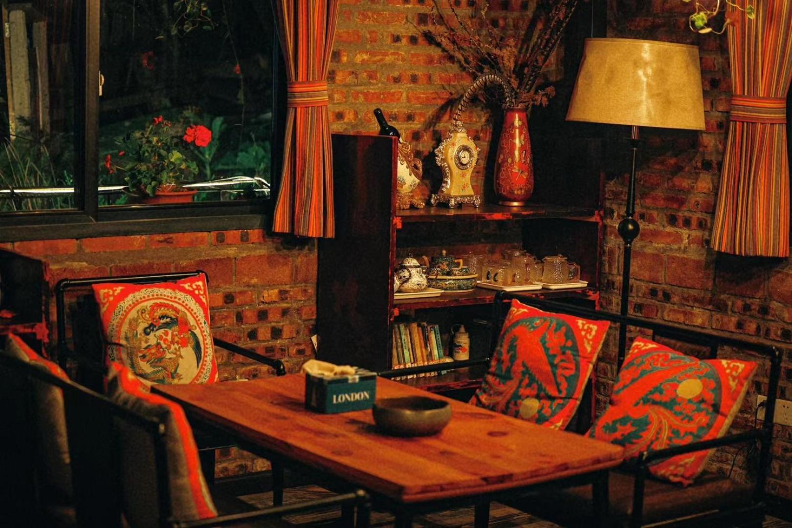 Kangding Guozhuang Nan Wu Hao Boutique Inn Exteriör bild