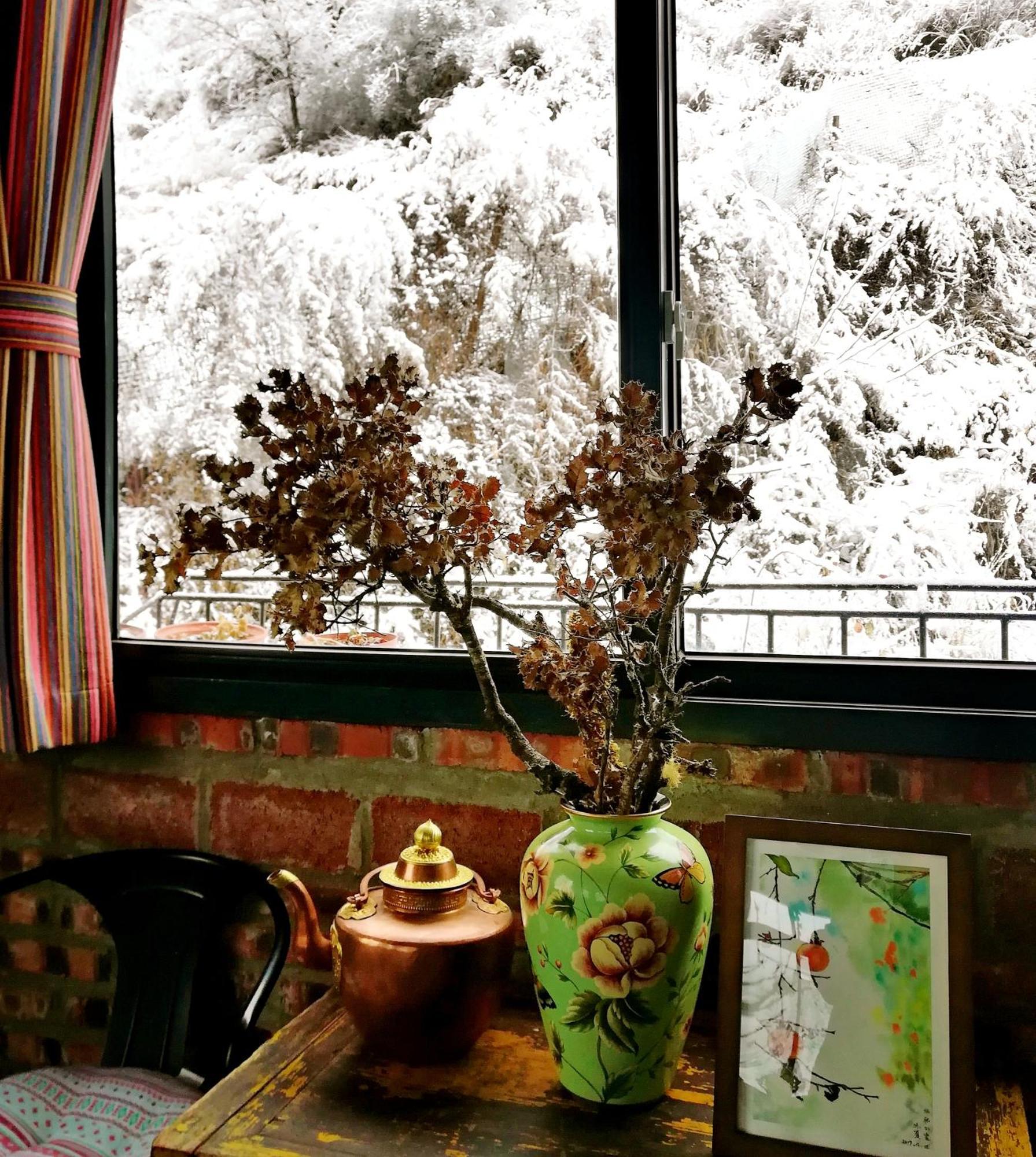 Kangding Guozhuang Nan Wu Hao Boutique Inn Exteriör bild