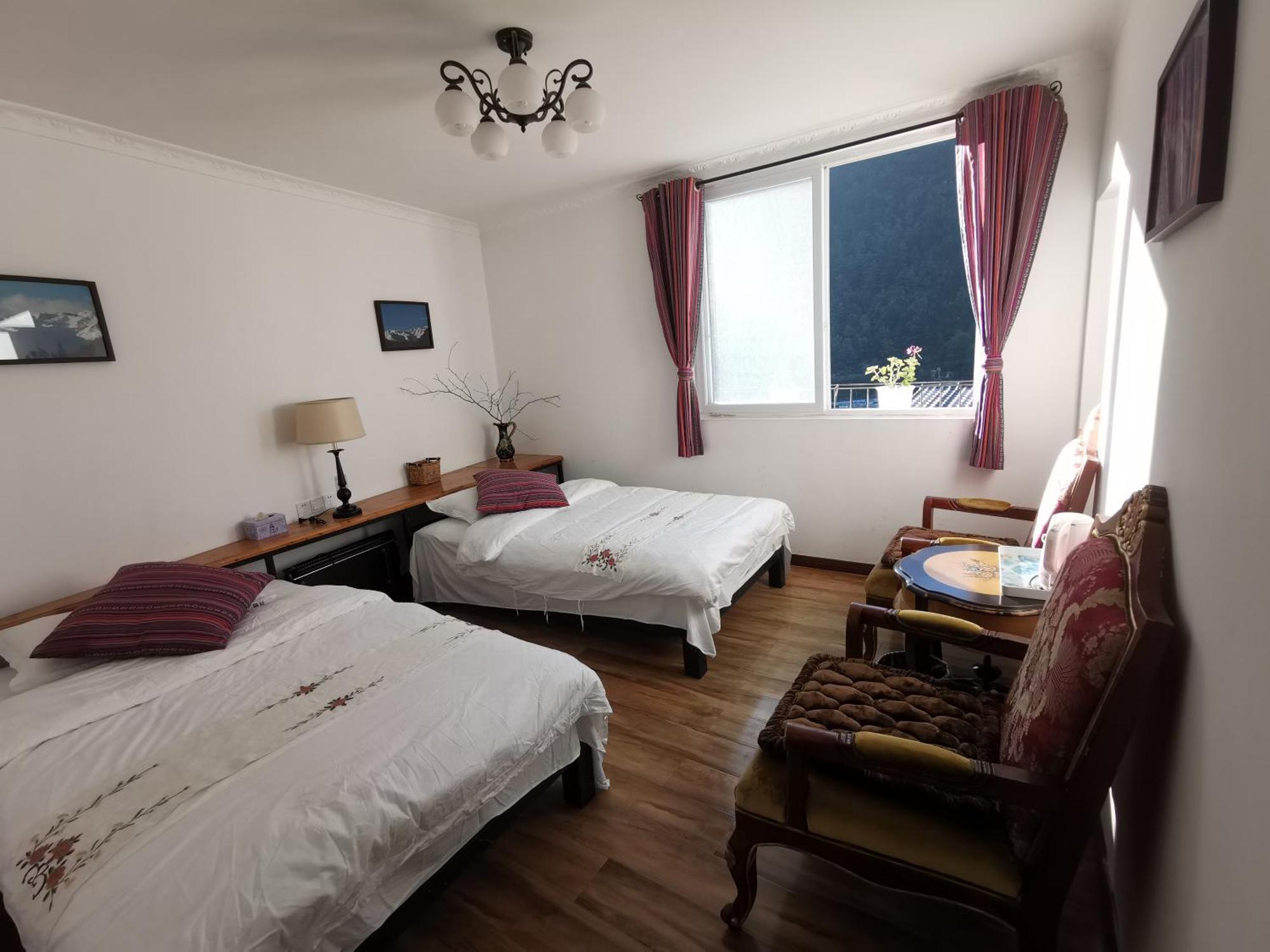 Kangding Guozhuang Nan Wu Hao Boutique Inn Exteriör bild