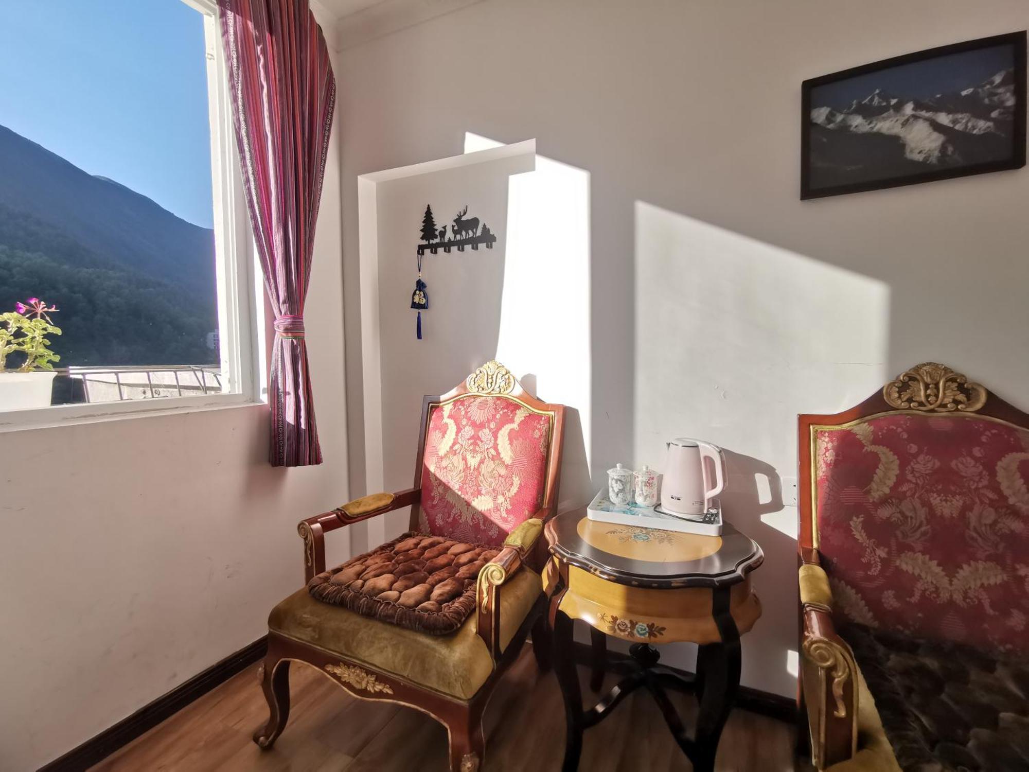 Kangding Guozhuang Nan Wu Hao Boutique Inn Exteriör bild