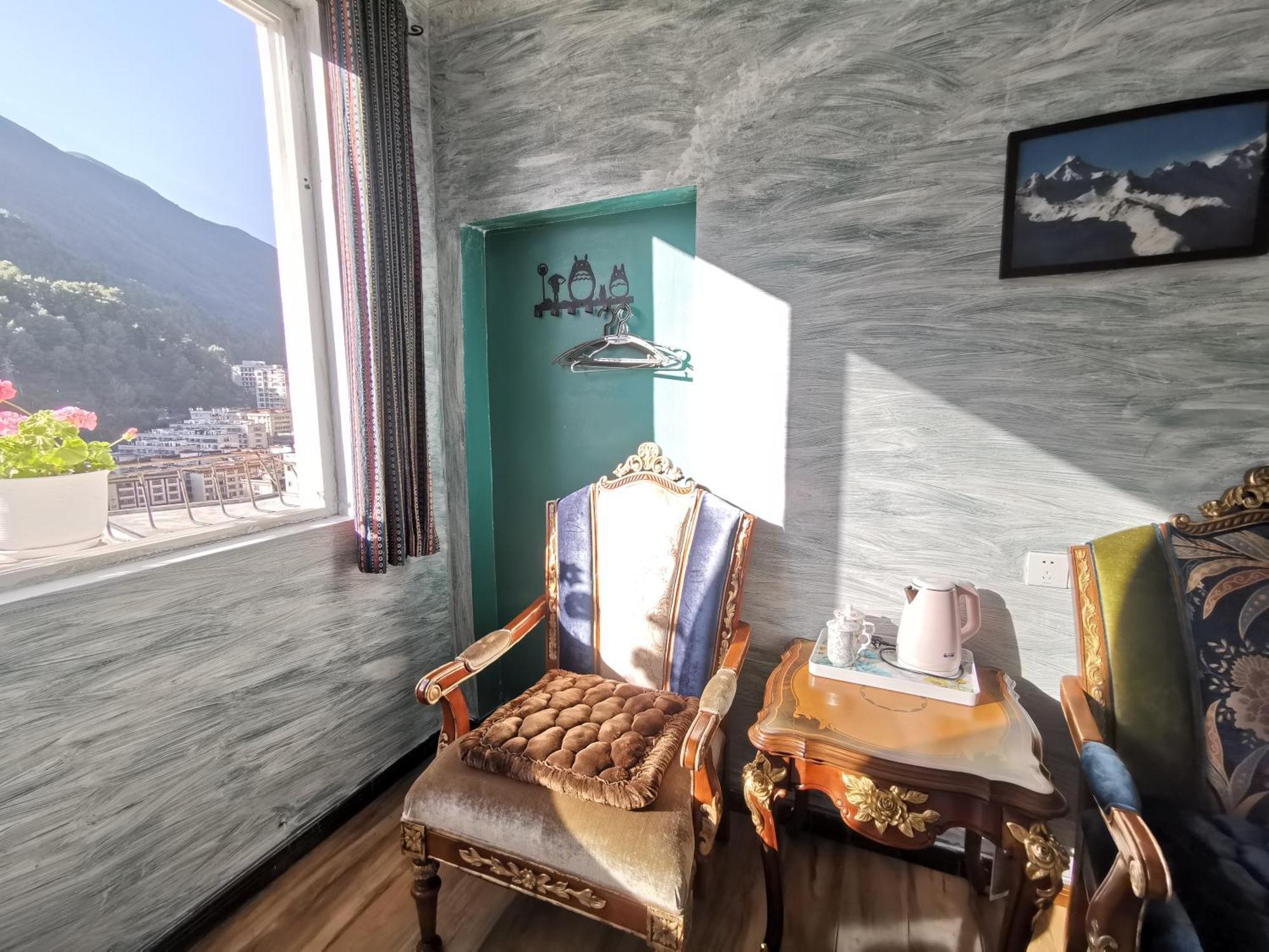 Kangding Guozhuang Nan Wu Hao Boutique Inn Exteriör bild