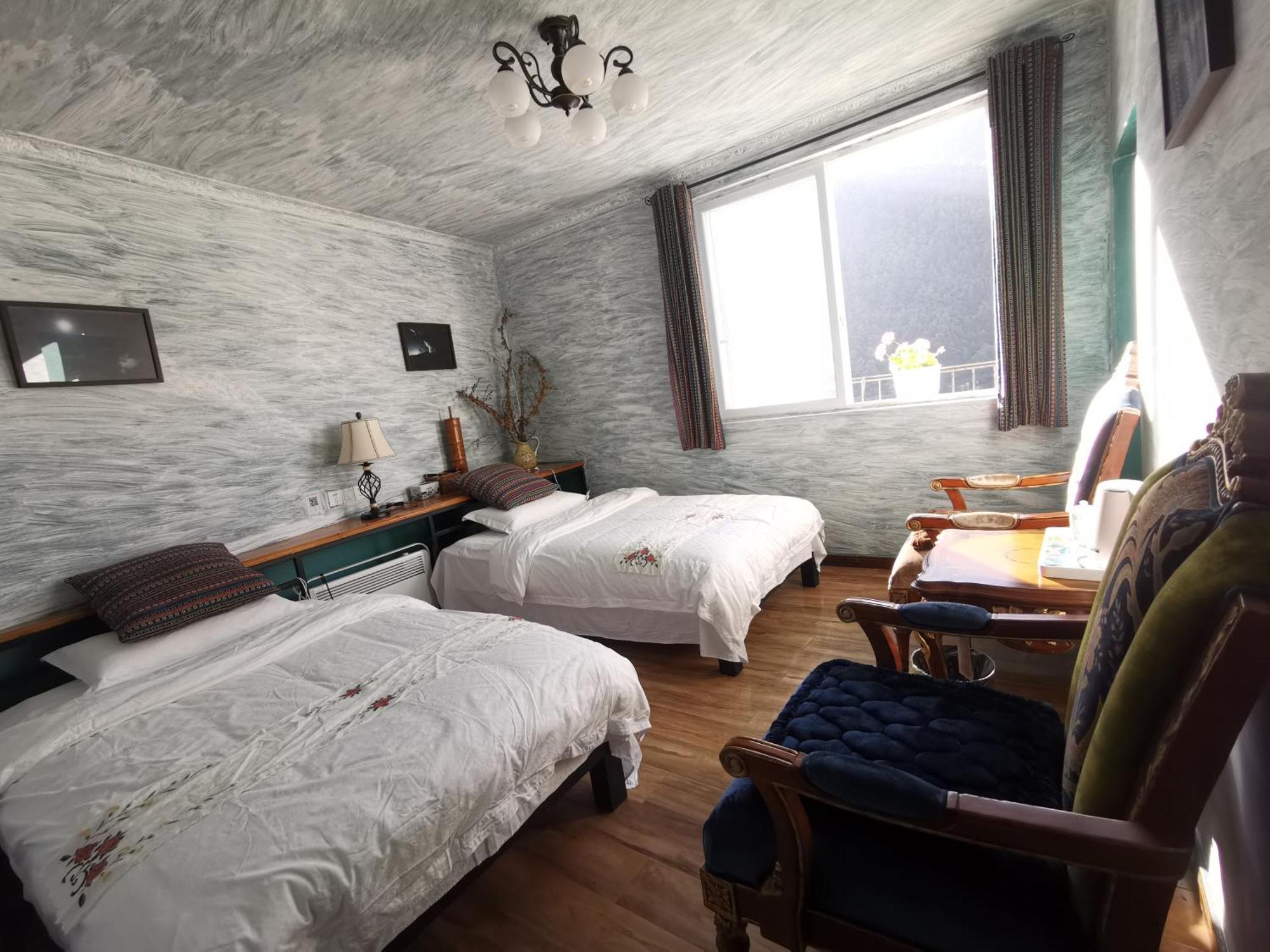 Kangding Guozhuang Nan Wu Hao Boutique Inn Exteriör bild